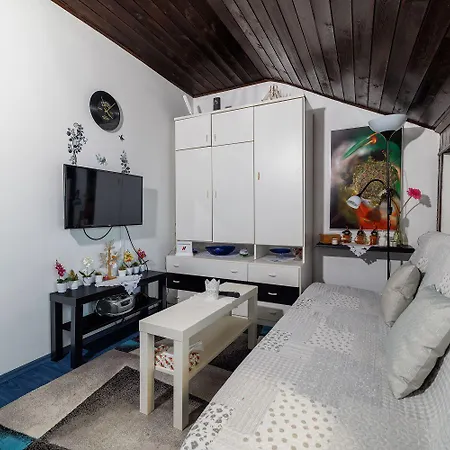 Dachgeschoss Nur 450 Meter Zum Sandstrand Mit Meerblick Und Klima *