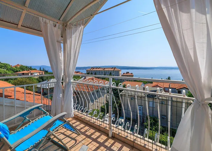 Dachgeschoss Nur 450 Meter Zum Sandstrand Mit Meerblick Und Klima Lejlighed Crikvenica